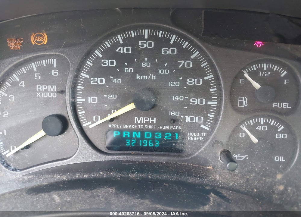 2000 CHEVROLET SILVERADO 1500 VIN: 1GCEC14W3YZ268596