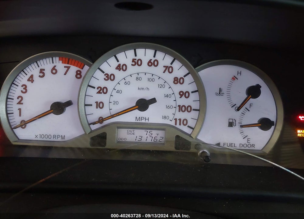 2005 TOYOTA COROLLA S VIN: 1NXBR32E95Z344544