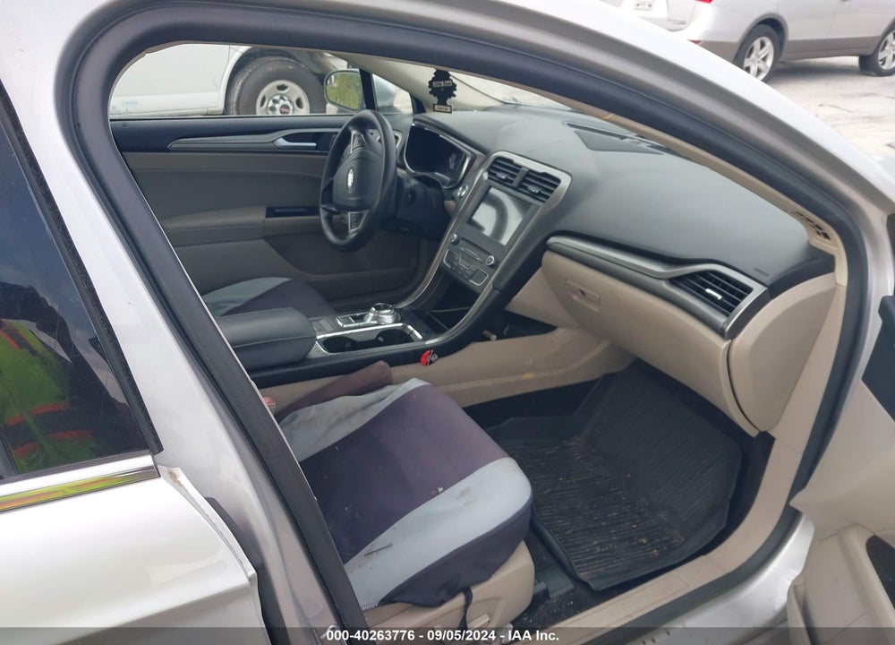 2017 FORD FUSION SE VIN: 3FA6P0H70HR326535