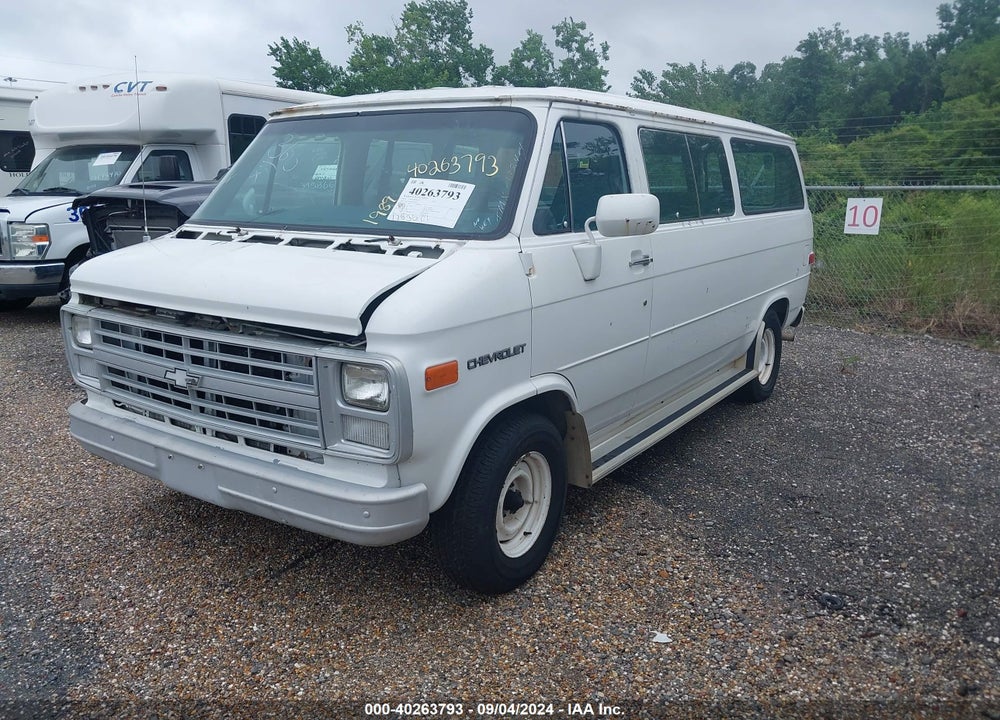 1989 CHEVROLET G20 VIN: 1GNEG25H8K7172404