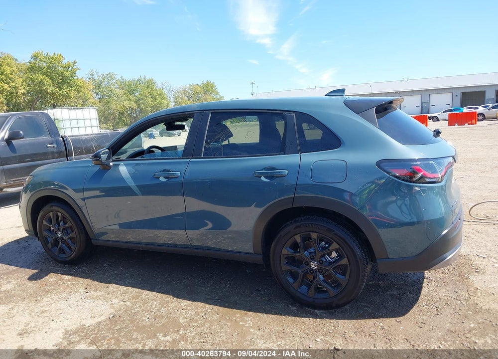 2024 HONDA HR-V AWD SPORT/AWD SPORT W/O BSI VIN: 3CZRZ2H59RM757329