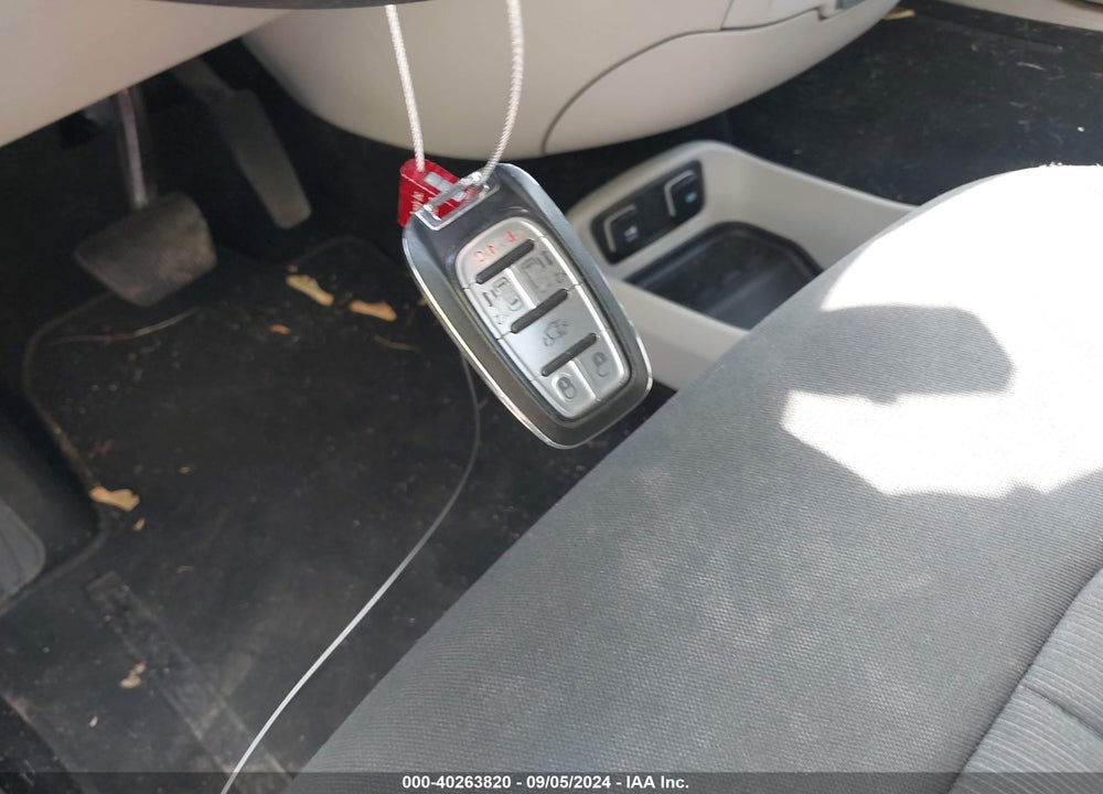 2017 CHRYSLER PACIFICA TOURING VIN: 2C4RC1DG4HR654223