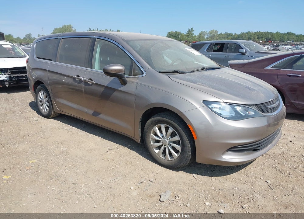 2017 CHRYSLER PACIFICA TOURING VIN: 2C4RC1DG4HR654223