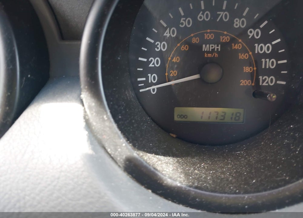 2004 CHEVROLET AVEO LS VIN: KL1TJ52654B173491