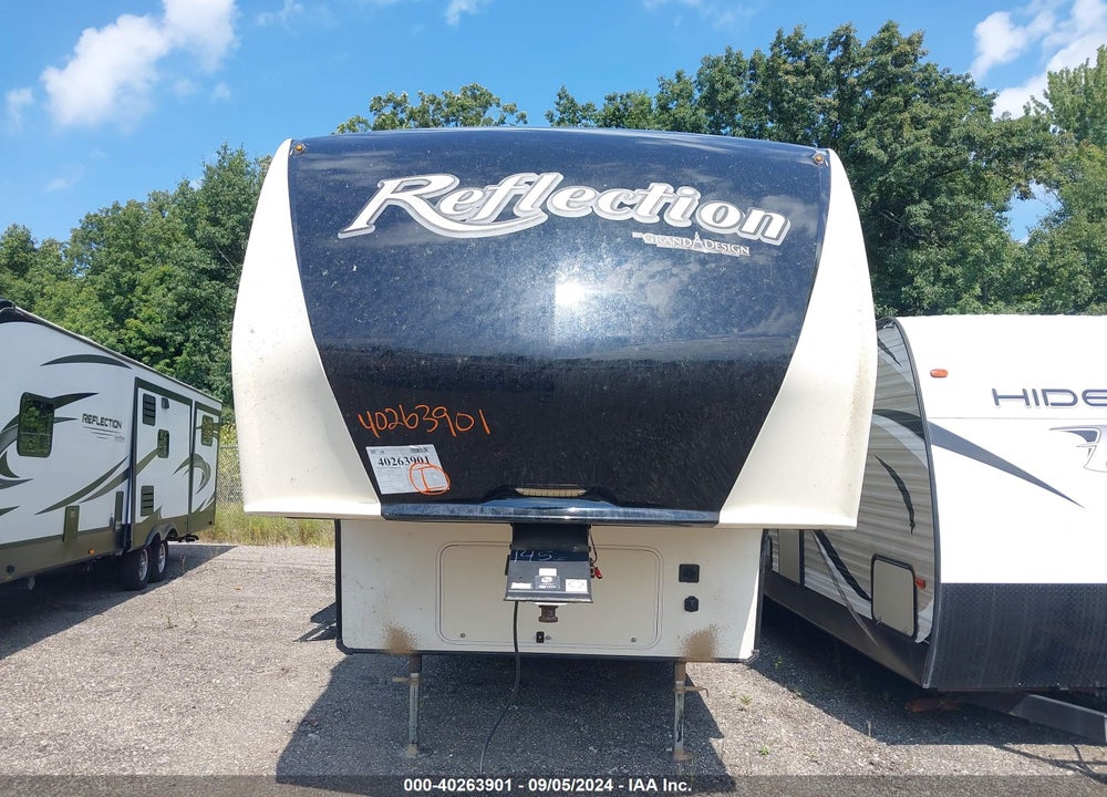 2018 GRAND REFLEC VIN: 573FR3622J3314560
