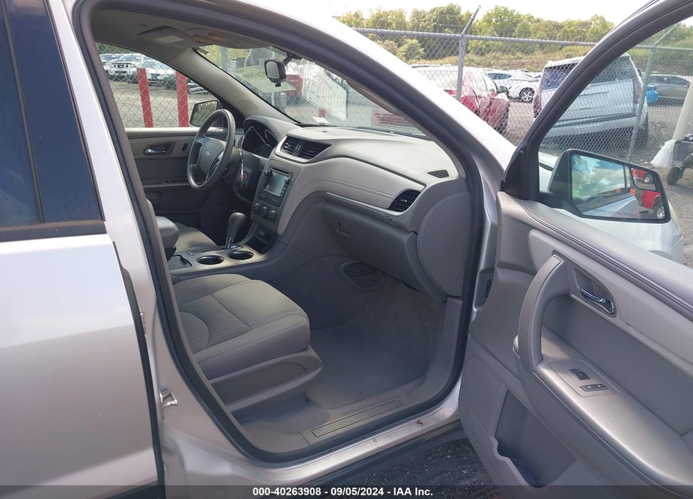 2014 CHEVROLET TRAVERSE LS VIN: 1GNKRFED6EJ288337