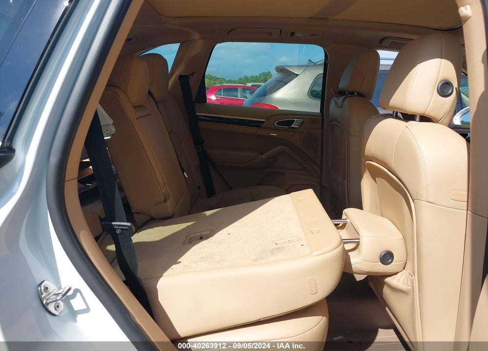 2016 PORSCHE CAYENNE VIN: WP1AA2A23GKA14436