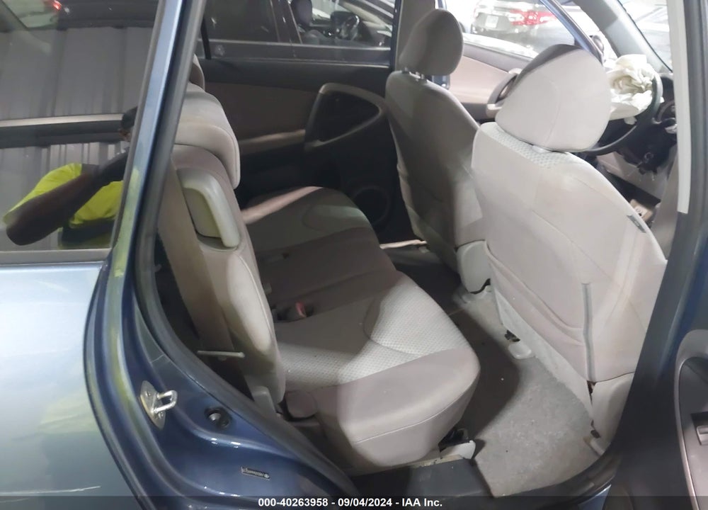 2006 TOYOTA RAV4 VIN: JTMZD33V666002135