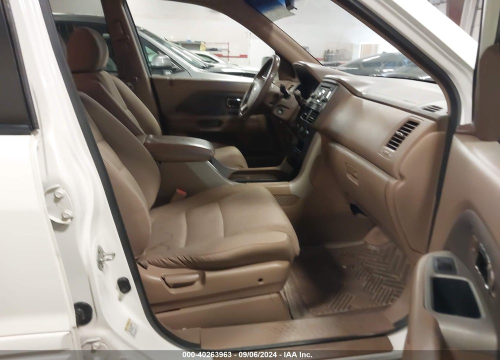 2008 HONDA PILOT VP VIN: 5FNYF18248B053679
