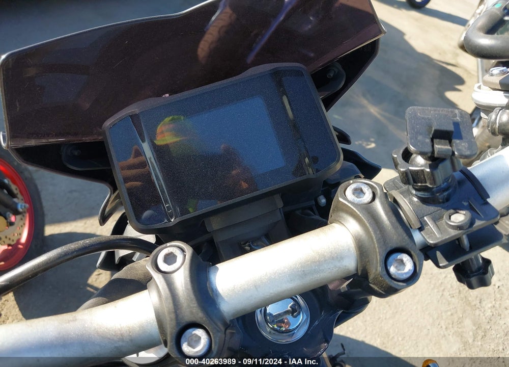 2021 YAMAHA MT09 C VIN: JYARN71YXMA000380