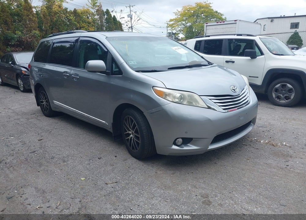 2011 TOYOTA SIENNA LIMITED VIN: 5TDDK3DC9BS012696