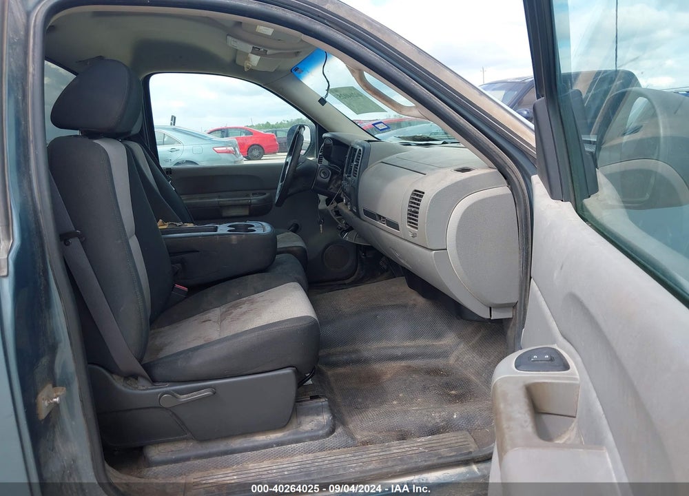 2007 GMC SIERRA 1500 WORK TRUCK VIN: 1GTEC14C97Z651589