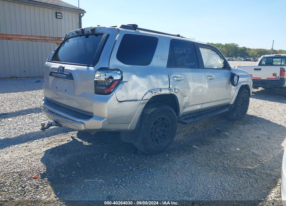 2022 TOYOTA 4RUNNER TRD OFF ROAD VIN: JTEPU5JR9N6080945