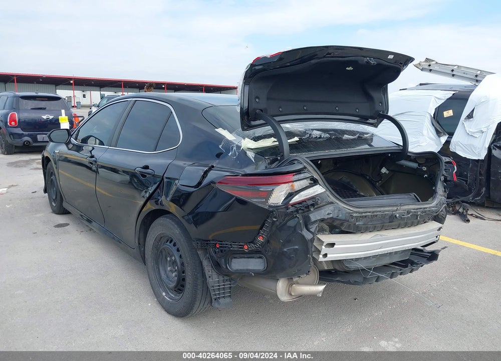 2021 TOYOTA CAMRY LE HYBRID VIN: 4T1C31AK4MU553965