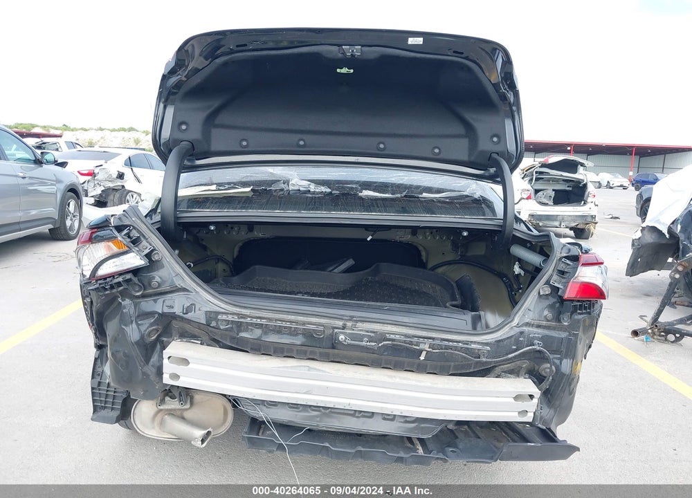 2021 TOYOTA CAMRY LE HYBRID VIN: 4T1C31AK4MU553965