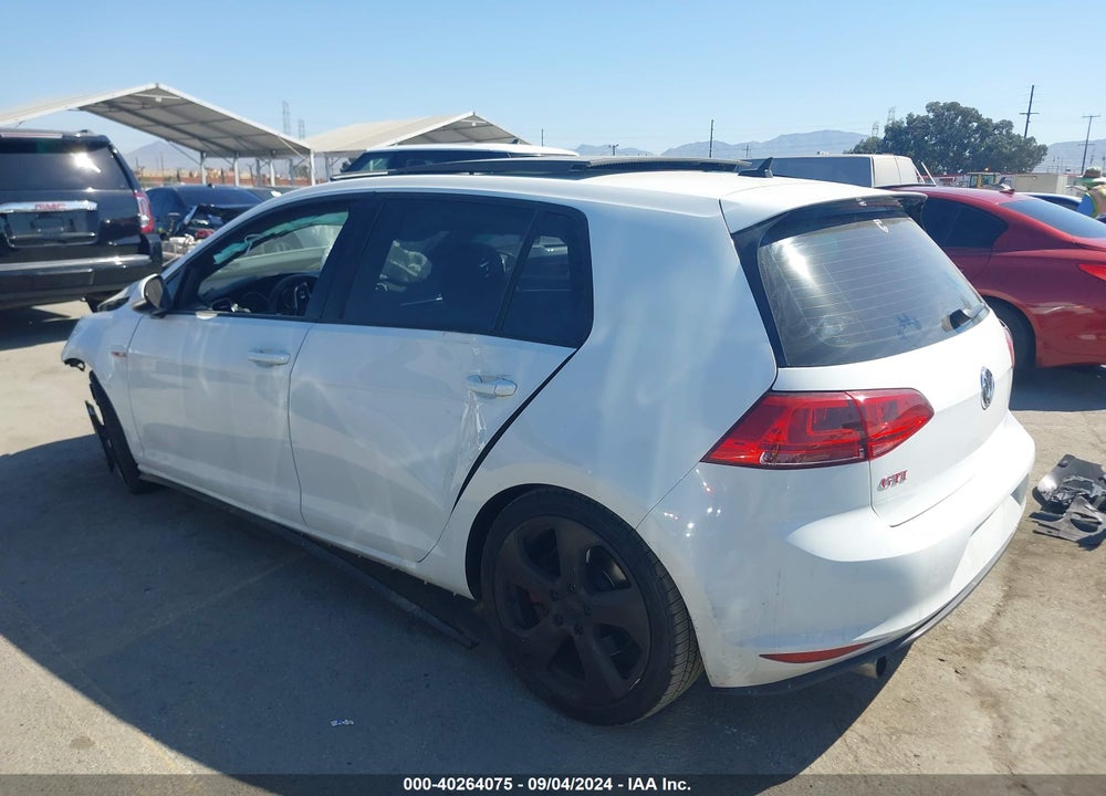 2016 VOLKSWAGEN GOLF GTI SE W/PERFORMANCE PACKAGE 4-DOOR VIN: 3VW447AU8GM045983