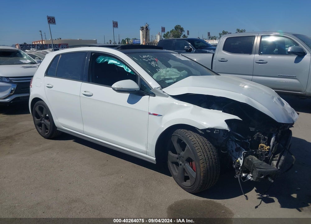 2016 VOLKSWAGEN GOLF GTI SE W/PERFORMANCE PACKAGE 4-DOOR VIN: 3VW447AU8GM045983