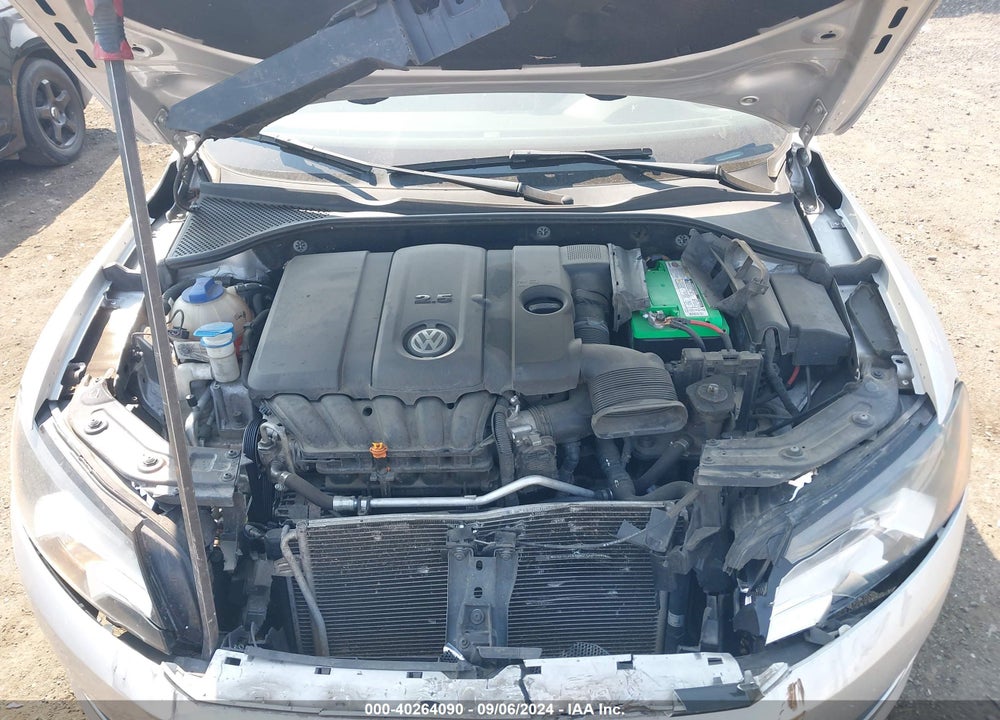 2012 VOLKSWAGEN PASSAT 2.5L S VIN: 1VWAH7A37CC065409