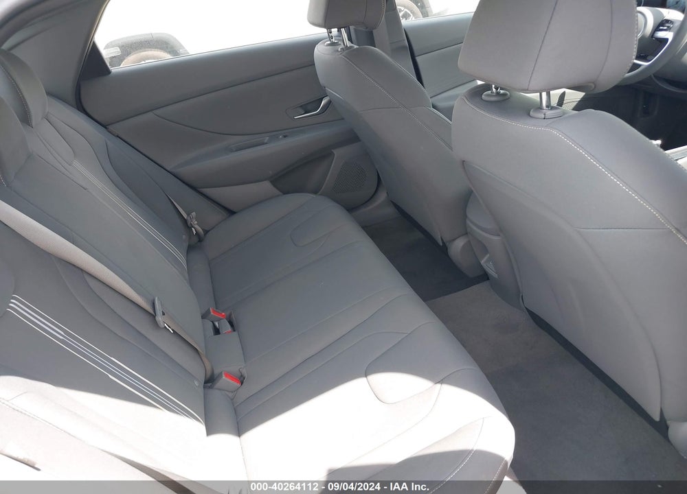 2024 HYUNDAI ELANTRA VIN: KMHLM4DG0RU777196