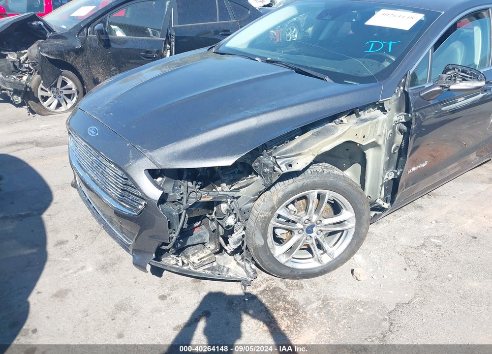 2016 FORD FUSION HYBRID TITANIUM VIN: 3FA6P0RU5GR187652