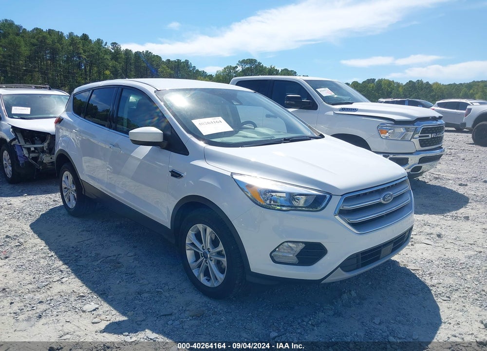 2019 FORD ESCAPE SE VIN: 1FMCU0GD8KUB11395