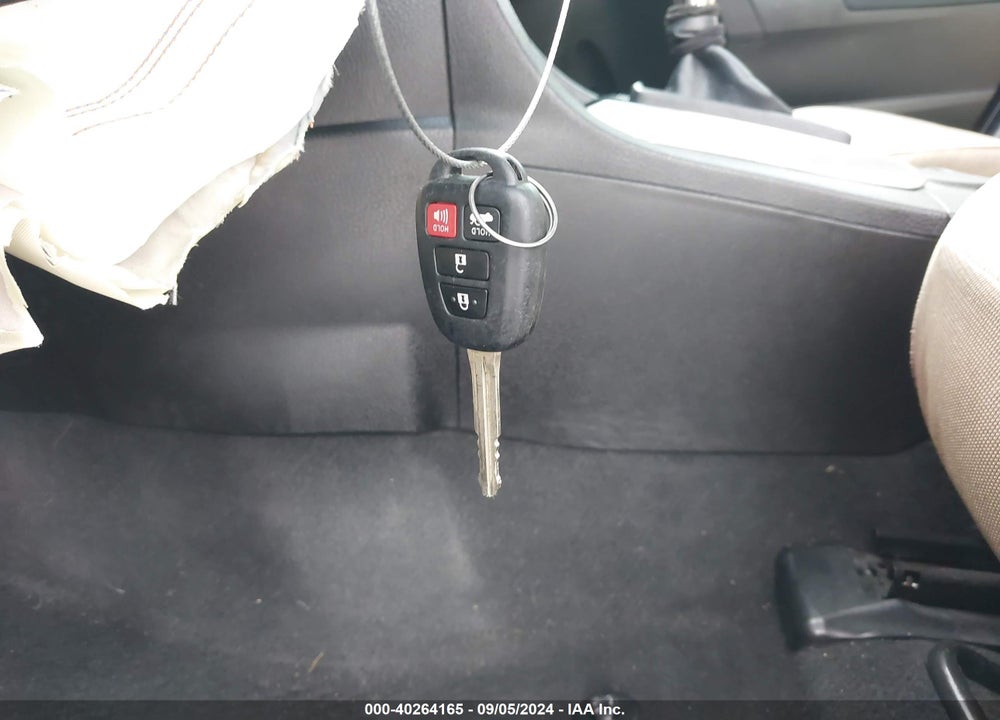 2016 TOYOTA COROLLA LE VIN: 5YFBURHE7GP374154