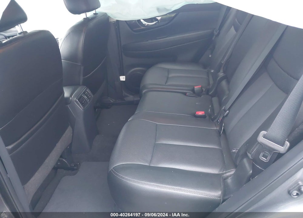 2018 NISSAN ROGUE SV/SL VIN: 5N1AT2MV3JC729103