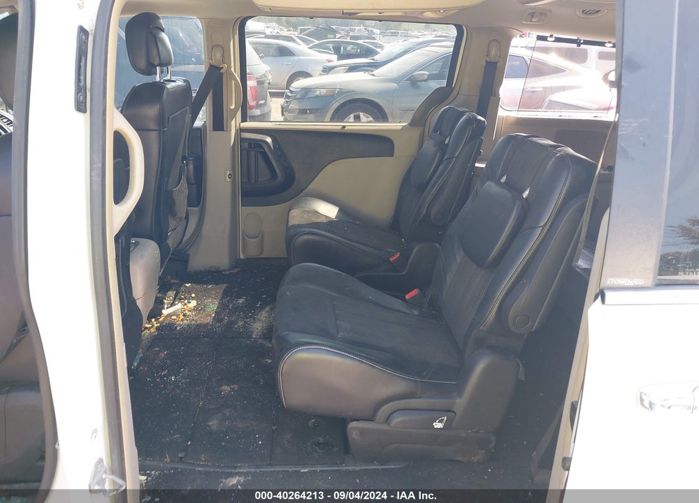 2014 CHRYSLER TOWN & COUNTRY TOURING-L 30TH ANNIVERSARY VIN: 2C4RC1CG8ER336568