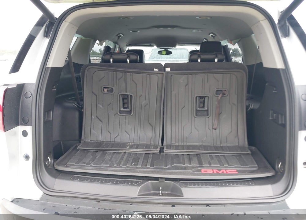 2019 GMC ACADIA SLT-1 VIN: 1GKKNMLS5KZ186586