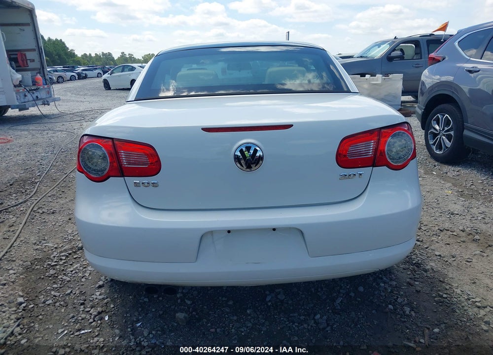 2010 VOLKSWAGEN EOS KOMFORT VIN: WVWBA7AH1AV010964
