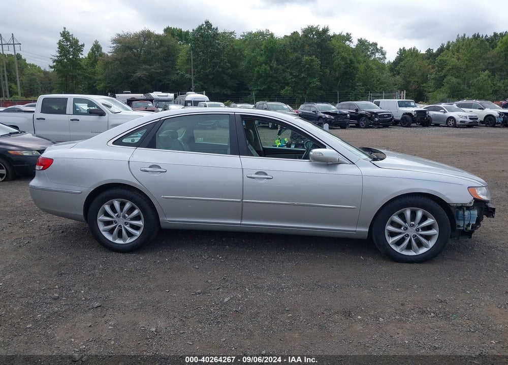 2008 HYUNDAI AZERA LIMITED VIN: KMHFC46F88A310564