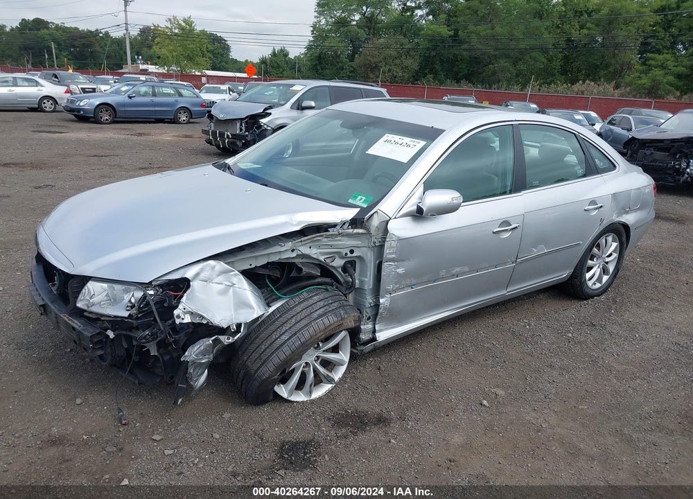 2008 HYUNDAI AZERA LIMITED VIN: KMHFC46F88A310564