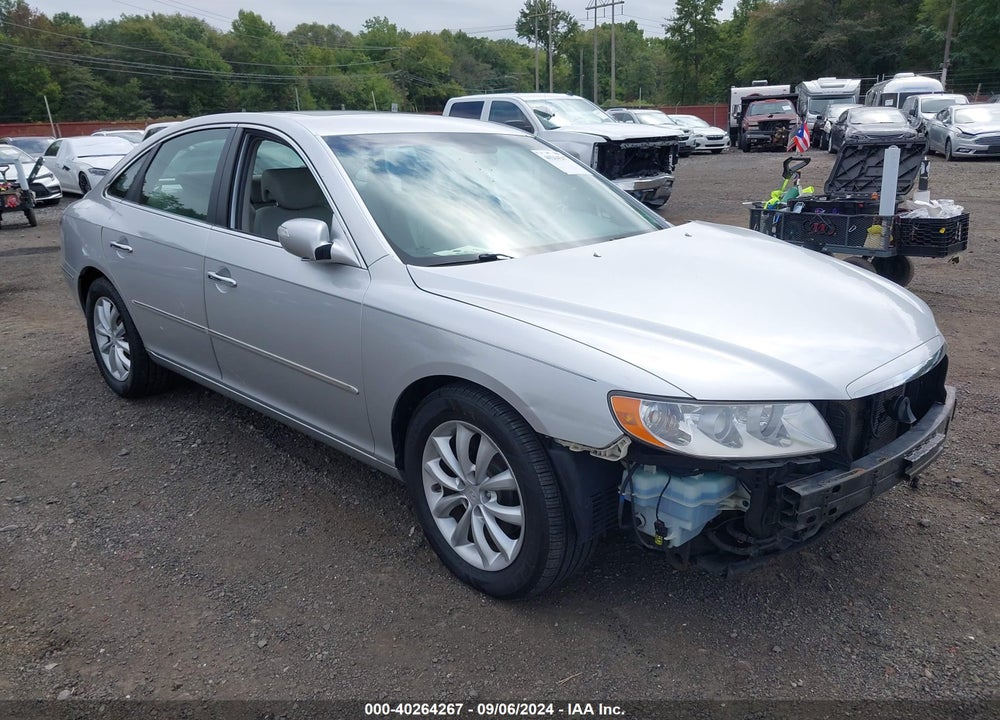 2008 HYUNDAI AZERA LIMITED VIN: KMHFC46F88A310564