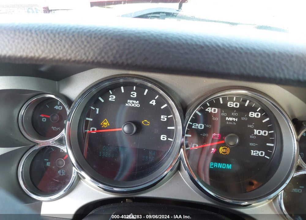 2011 CHEVROLET SILVERADO 1500 LT VIN: 3GCPCSE05BG197515