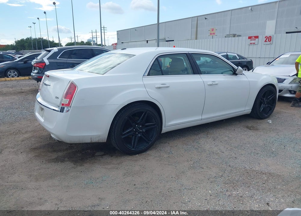 2012 CHRYSLER 300 VIN: 2C3CCAAG0CH104482