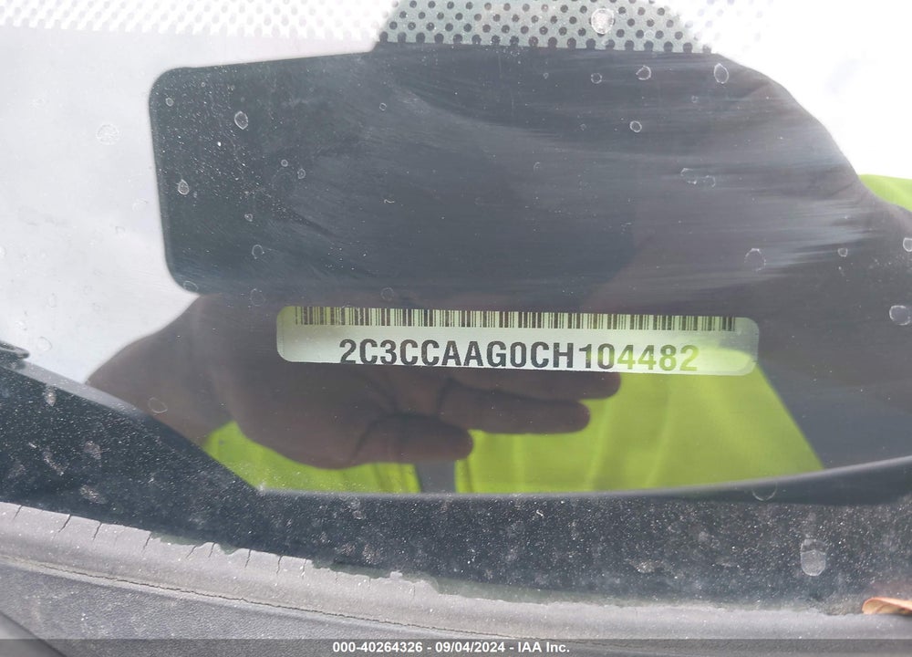 2012 CHRYSLER 300 VIN: 2C3CCAAG0CH104482