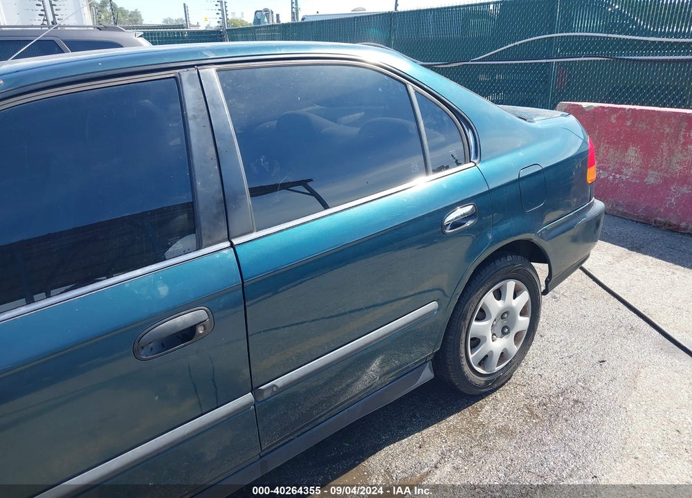 1998 HONDA CIVIC DX VIN: JHMEJ6622WS003010