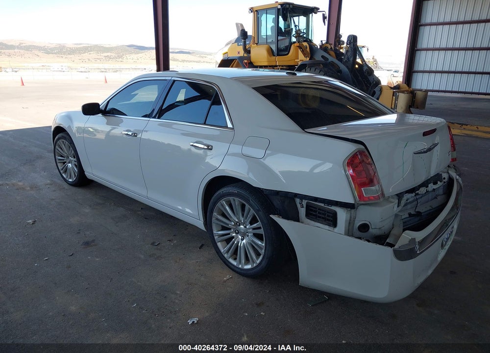 2011 CHRYSLER 300 LIMITED VIN: 2C3CA5CG4BH580212