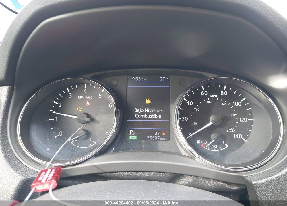 2018 NISSAN ROGUE S VIN: 5N1AT2MV8JC768494