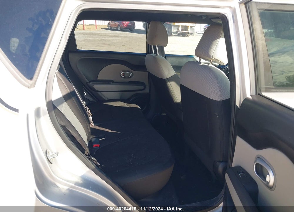 2019 KIA SOUL VIN: KNDJN2A29K7692383