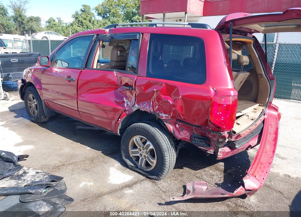 2005 HONDA PILOT EX-L VIN: 5FNYF185X5B003603