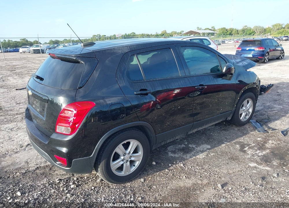2020 CHEVROLET TRAX FWD LS VIN: KL7CJKSB1LB330661