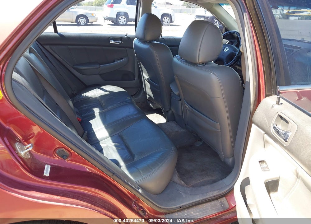 2003 HONDA ACCORD 2.4 EX VIN: JHMCM56723C037717