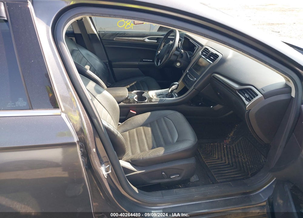 2015 FORD FUSION SE VIN: 3FA6P0H93FR275272