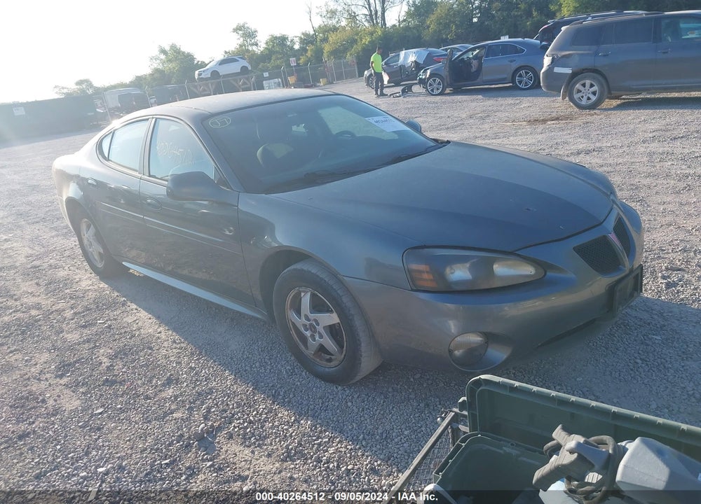 2004 PONTIAC GRAND PRIX GT1 VIN: 2G2WP522441373378