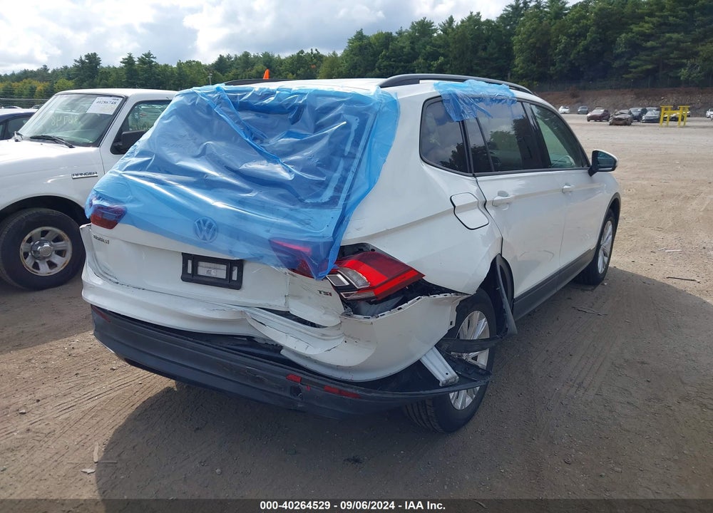 2018 VOLKSWAGEN TIGUAN 2.0T S VIN: 3VV1B7AX8JM020712