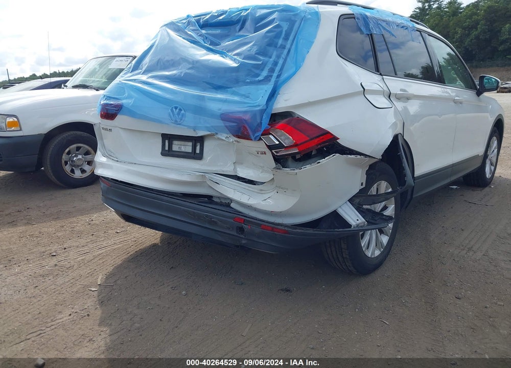 2018 VOLKSWAGEN TIGUAN 2.0T S VIN: 3VV1B7AX8JM020712