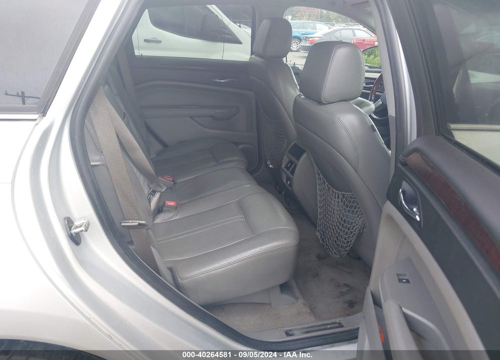 2011 CADILLAC SRX LUXURY COLLECTION VIN: 3GYFNAEY4BS593478