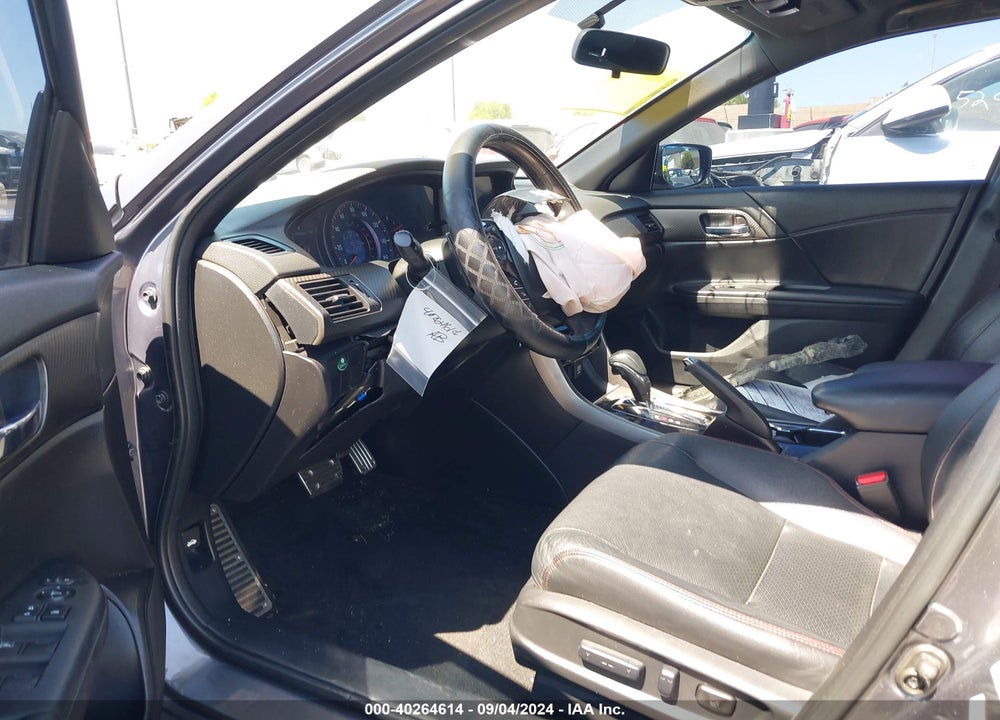 2017 HONDA ACCORD SPORT SE VIN: 1HGCR2F13HA120073
