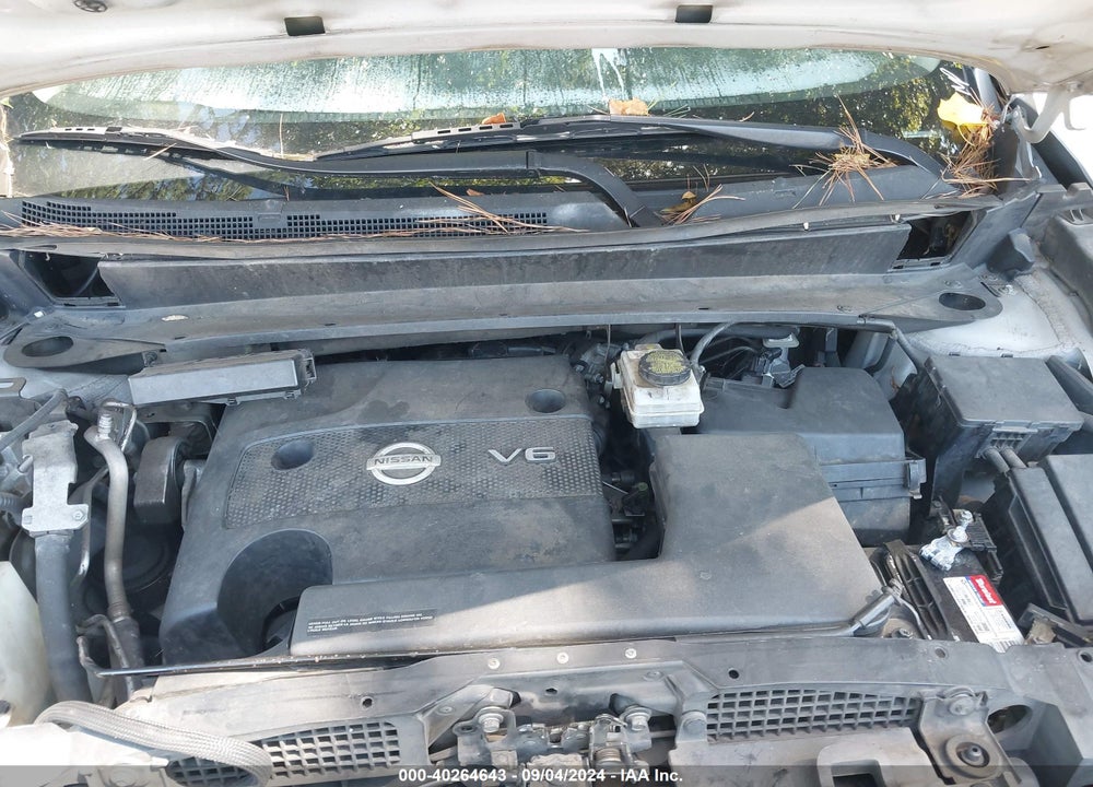 2014 NISSAN PATHFINDER SL VIN: 5N1AR2MN9EC684124